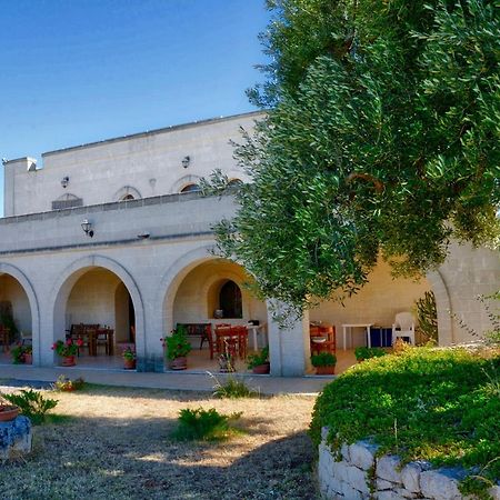 מלון אוסטוני La Piana Degli Ulivi מראה חיצוני תמונה